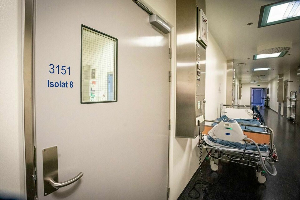 SMITTE: Bildet viser isolat-posten på Ullevål sykehus i Oslo. En person i Norge er bekreftet smittet av viruset covid-19.