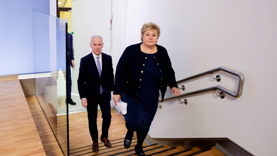 HJELPER: Regjeringen skal hjelpe næringslivet. Her er statsminister Erna Solberg og finansminister Jan Tore Sanner.