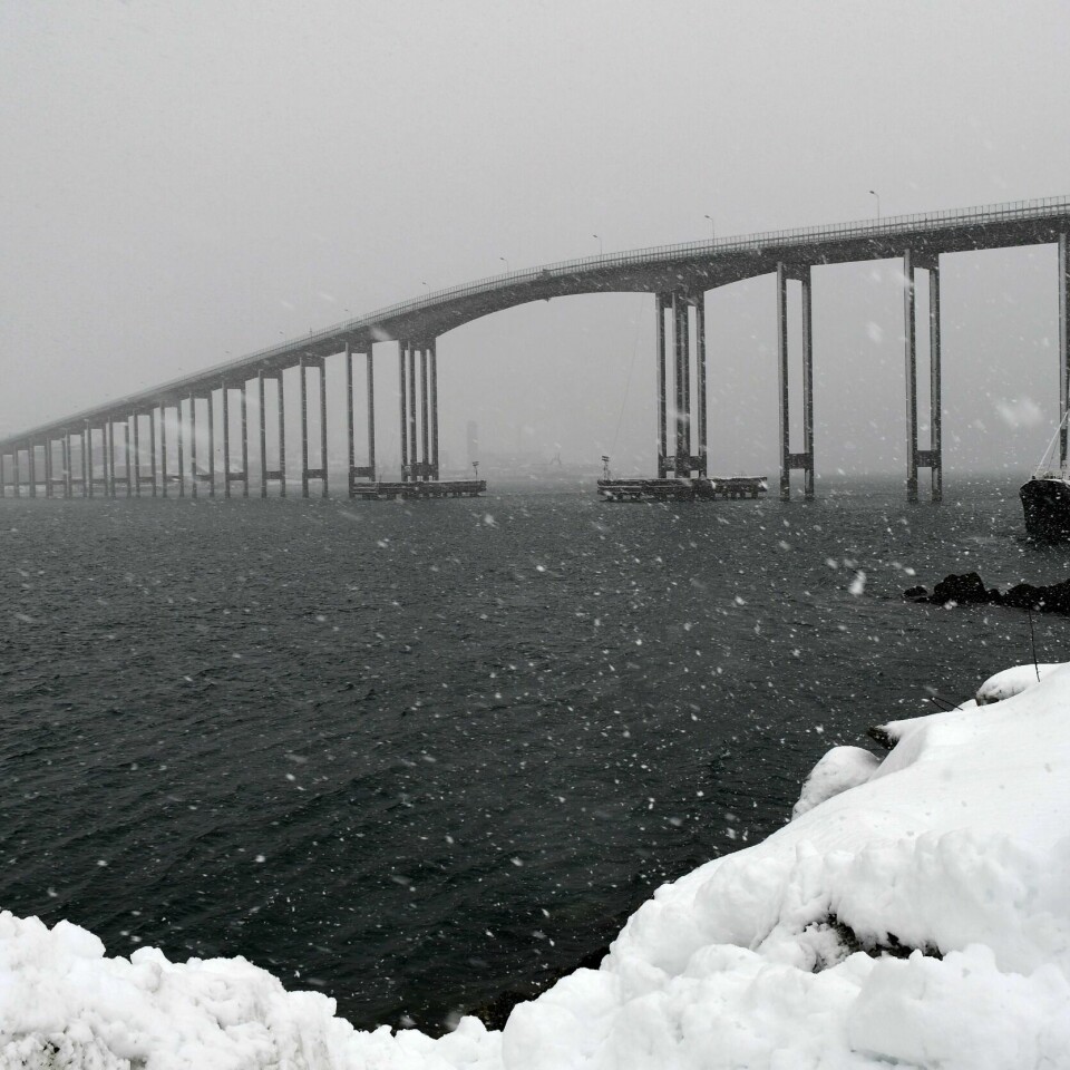 SNØ: Det skal snø mer i Nord-Norge i helgen. I resten av landet vil det regne mye.