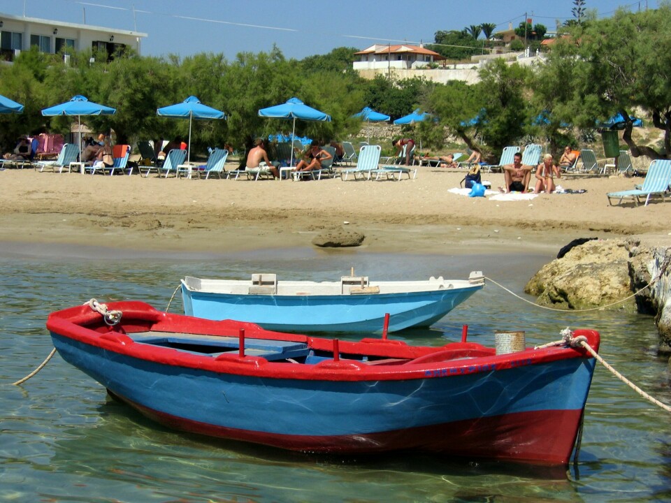 Flere skal reise til utlandet i sommer. Du bør sjekke reiseforsikringen før avreise. Ein av fire drøymer om å legge sommarferien til utlandet – som her i Hellas. Foto: Gunnar Lier / NTB / NPK