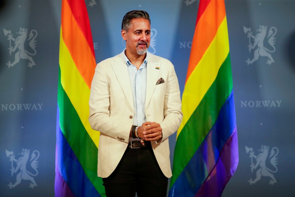 Nytt forslag om å forby homoterapi. Dette var langt på overtid skal vi tro organisasjonene FRI og Skeiv Ungdom. Kultur- og likestillingsminister Abid Raja (V) presenterte regjeringens nye handlingsplan på LHIBTQ-feltet torsdag. I tillegg kom det fram at regjeringen ønsker et forbud mot såkalt homoterapi. Foto: Hanna Johre / NTB