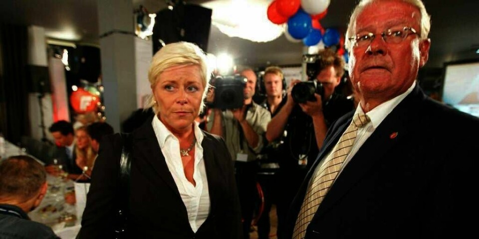 SUR: Eli Hagen mener at Siv Jensen (til venstre) er sjalu på Carl I. Hagen (til høyre). Carl I. Hagen fikk ikke plass i Den norske Nobel-komité. Carl I. Hagen mener det er Jensen sin skyld.
