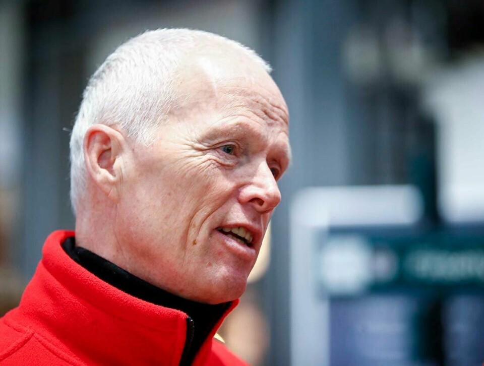 FØRSTEHJELP: Robert Mood er president i Røde Kors. Han mener folk må gå på kurs for å lære mer om førstehjelp.