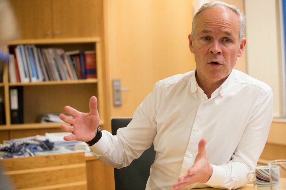 SPRÅK: Jan Tore Sanner vil stille høyere krav. Slik at innvandrere lærer norsk.