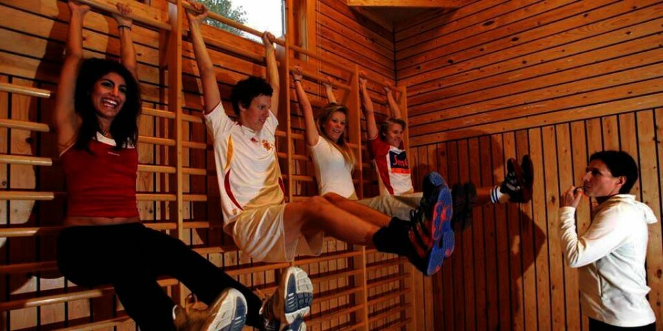 TRENING:Er du i god form som ung, har du mindre risiko for å få problemer med hjertet senere. Det viser forskning fra Sverige. Her har elever i Oslo gymtime.