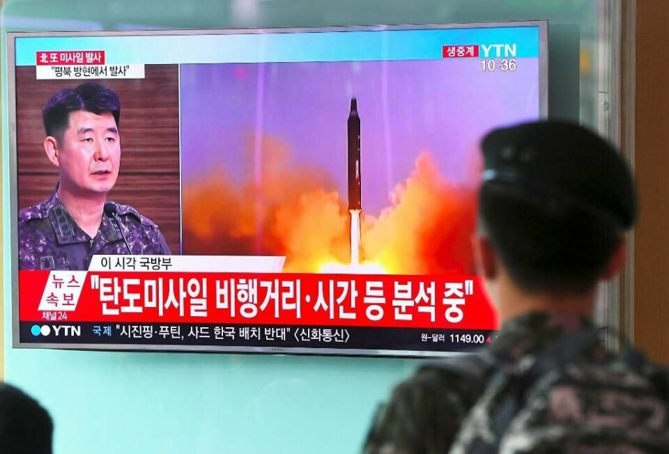 RAKETT: Nord-Korea skjøt opp en ny rakett tirsdag. Eksperter mener den kunne nådd så langt som til USA.