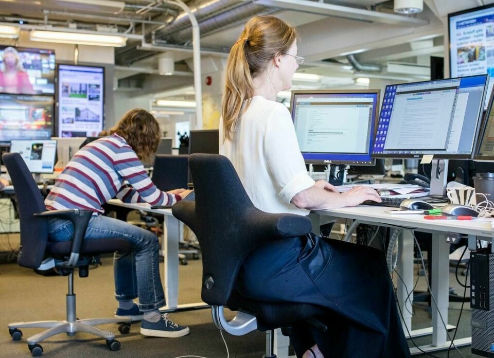 HJELPER?: Å rette seg opp i ryggen hjelper mot tristhet. Det mener forskere på New Zealand.