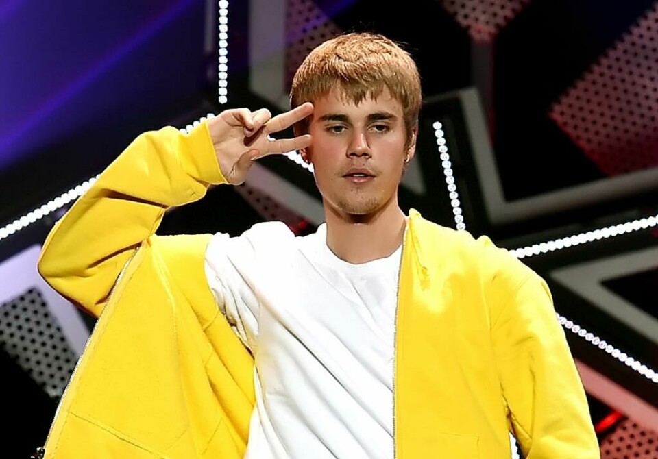 SLITEN: Justin Bieber er sliten. Han avlyste nylig resten av turneen sin. Bildet viser artisten Justin Bieber på scenen.