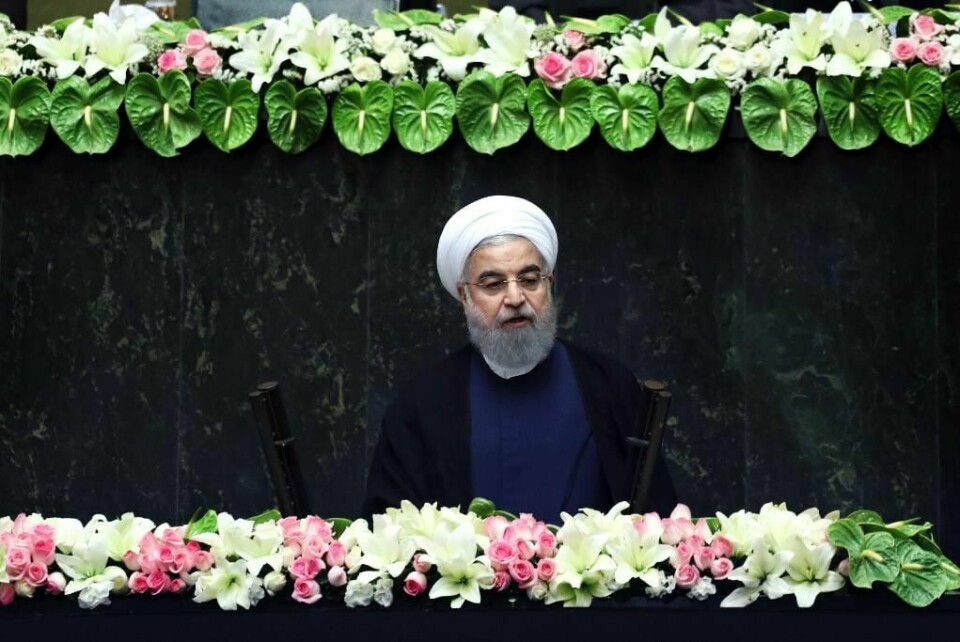 AVTALE: Irans president Hassan Rouhani truer med å bryte avtalen om landets atomprogram.