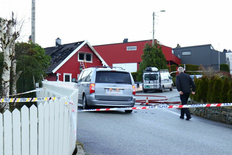 BRANN: En kvinne ble funnet død etter en brann i et hus i Haugesund. En mann er siktet for drap.