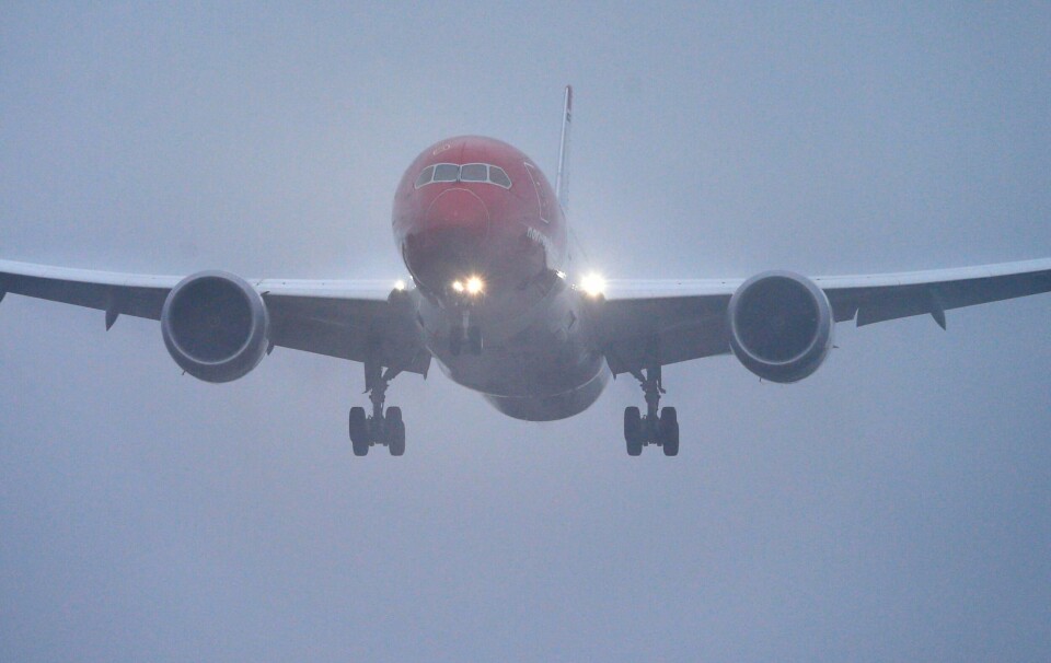 BOMBETRUSSEL: Det har kommet en bombetrussel mot et fly som var på til byen Nice i Frankrike. Det er 169 personer om bord i flyet.