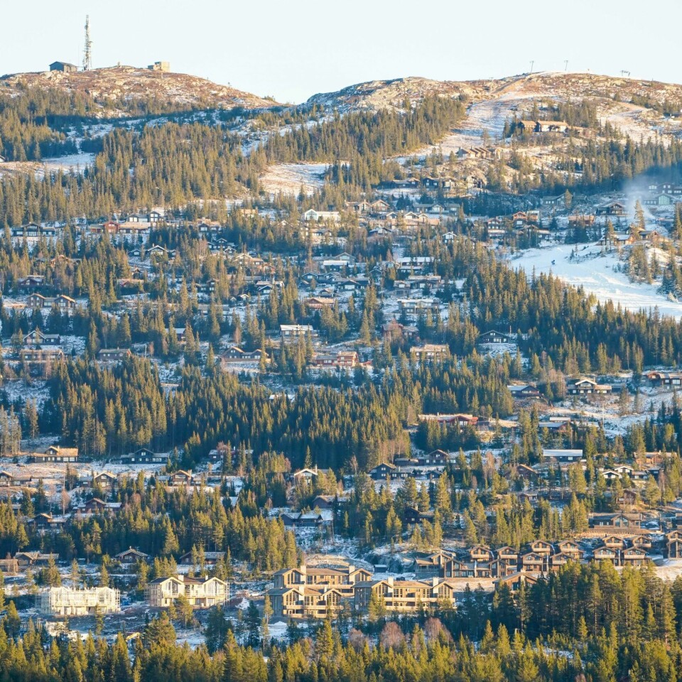 UKLART: Fire av ti synes det er vanskelig å forstå om eller når de kan reise på hytta eller andre steder i Norge.