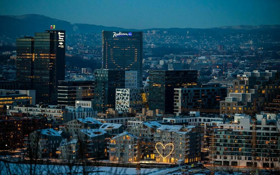 SMITTE: Smitten med korona er på vei opp. Både i Oslo og i resten av landet.