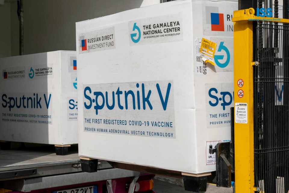 SØKER: Det er søkt om å få godkjent vaksinen Sputnik V i EU og Norge.