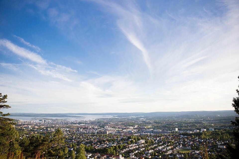 TETT: Det bor nesten 700.000 mennesker i Oslo. Der folk bor tett, sprer virus seg mer.