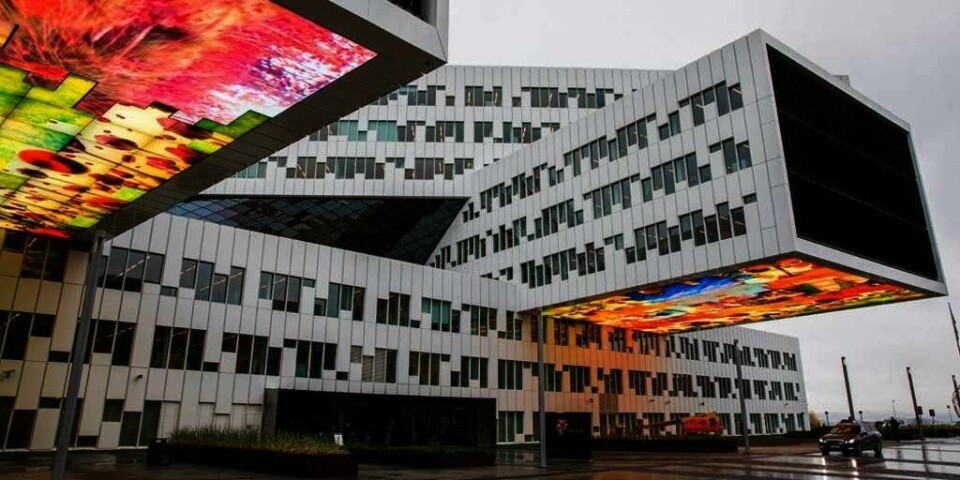BYGGET FOR MILLIARDER: I september 2012 flyttet Statoil inn i et nytt bygg på Fornebu i Oslo. Byget kostet over 1,75 milliarder kroner. Nå ønsker selskapet at mange skal slutte for å spare penger.