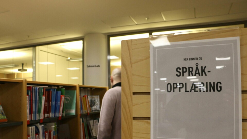BIBLIOTEK: Biblioteket er en god venn, når du skal lære norsk. Paul sier han brukte biblioteket.