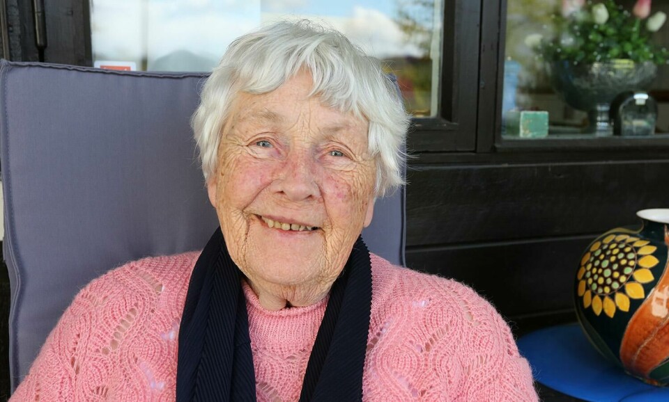 MINNER: Tøren Westerheim Fiveland er nå 93 år gammel. Hun husker veldig godt krigsårene på Årdalstangen fra 1940 til 1945. Bildet viser 93 år gamle Tøren Westerheim Fiveland.