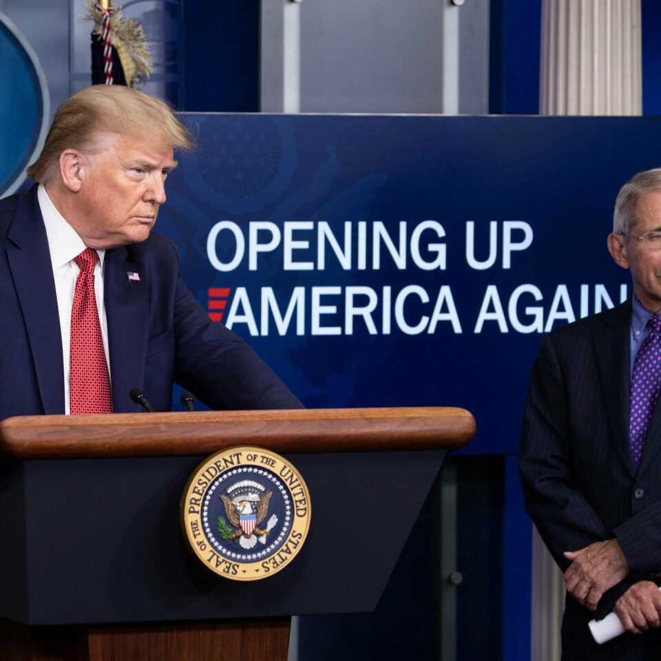 UENIGE: Donald Trump og Anthony Fauci er uenige om det er lurt å åpne USA nå.
