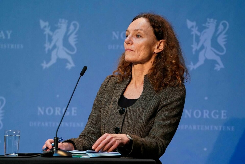 ADVARER: Camilla Stoltenberg i FHI advarer mot å stenge Norge om igjen. FHI frykter mer smitte til høsten.