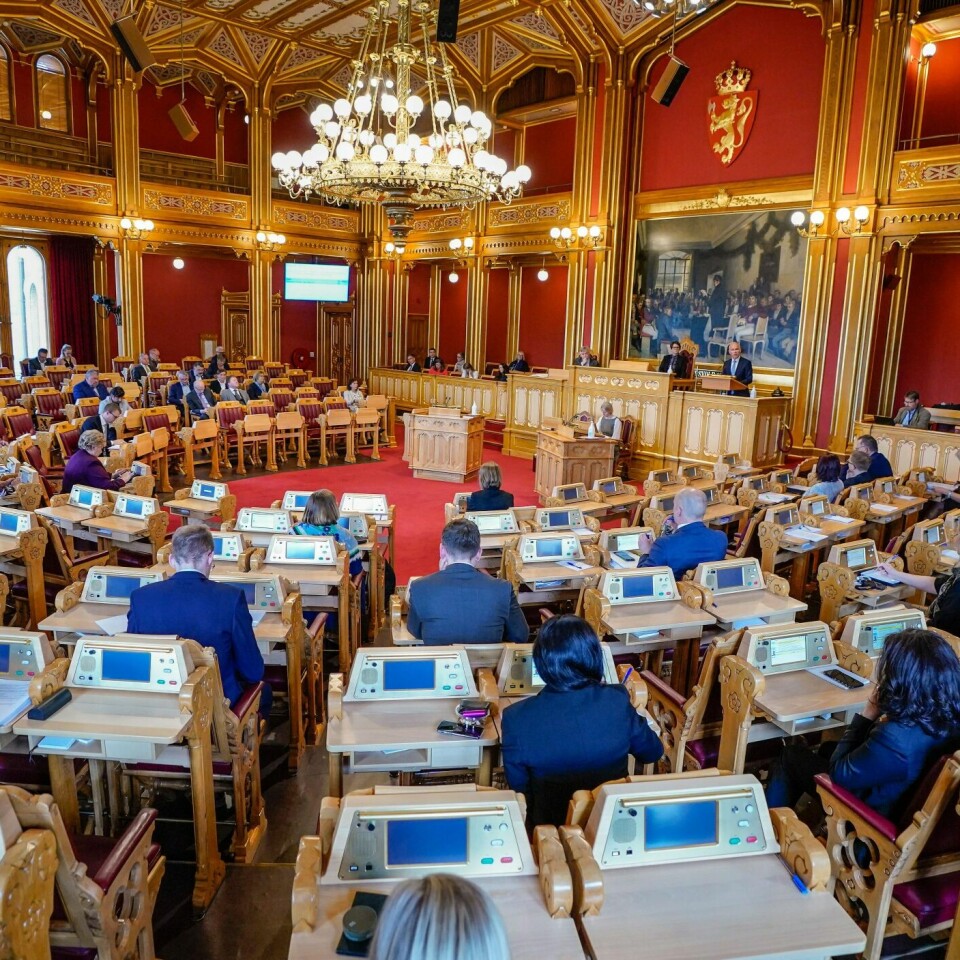 STORTINGET: Det blir fullt på Stortinget tirsdag. De skal behandle saken om endringer i bioteknologi-loven.