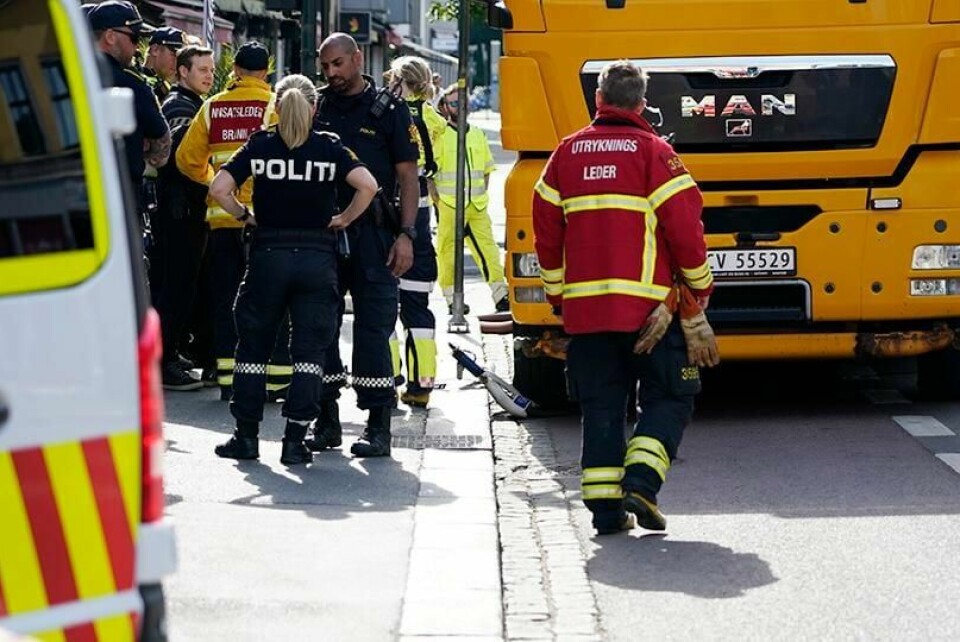 SKADET: Kvinnen som havnet under en lastebil i dag skal være alvorlig skadet.