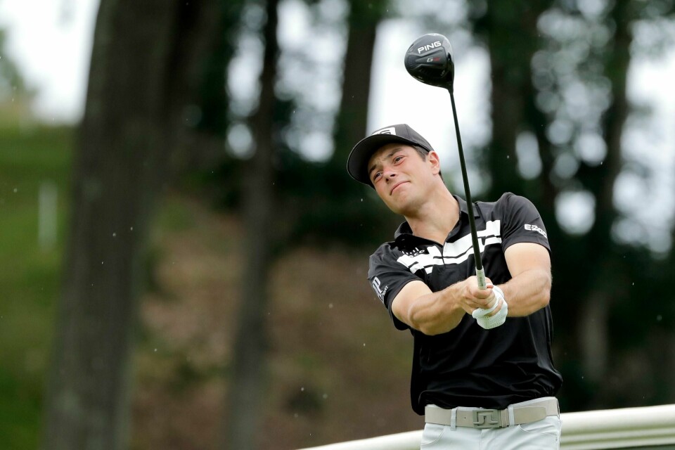 HISTORISK: Aldri før har en norsk herre-spiller i golf gjort det så bra. Viktor Hovland er den første til å være inne på lista over verdens 50 beste spillere.