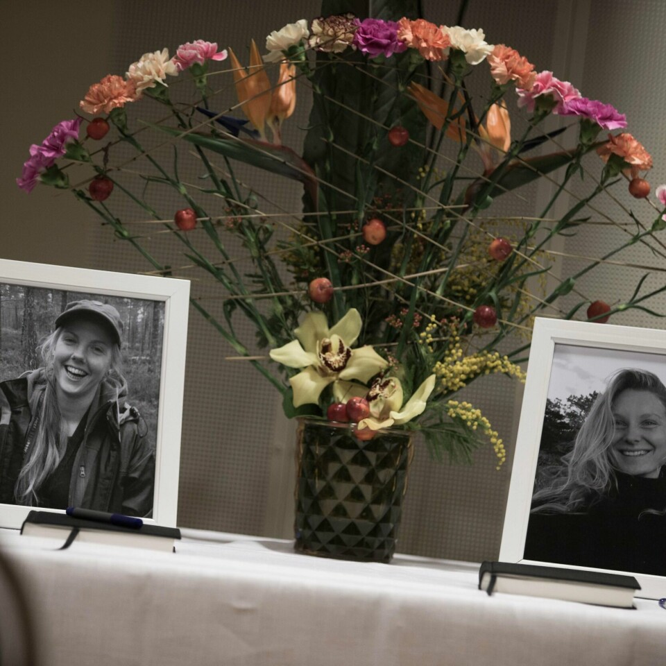 RETTSSAK: 24 menn er tiltalt for drapet på Maren Ueland og Louisa Vesterager Jespersen. Nå kan rettssaken bli flyttet.