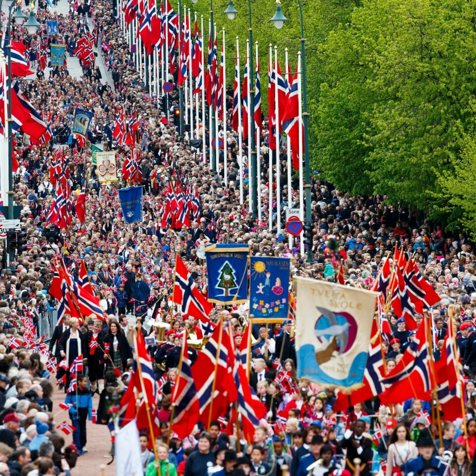 VÅPEN: Politiet skal bære våpen på 17. mai.