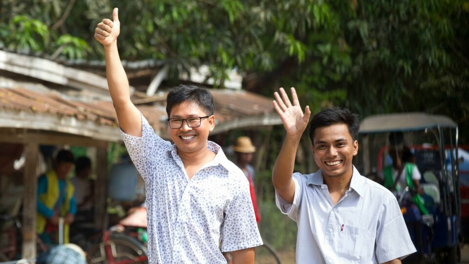 FRIE: Wa Lone og Kyaw She Oo er frie. De jobber for nyhetsbyrået Reuters. Journalistene ble dømt til fengsel i Myanmar.