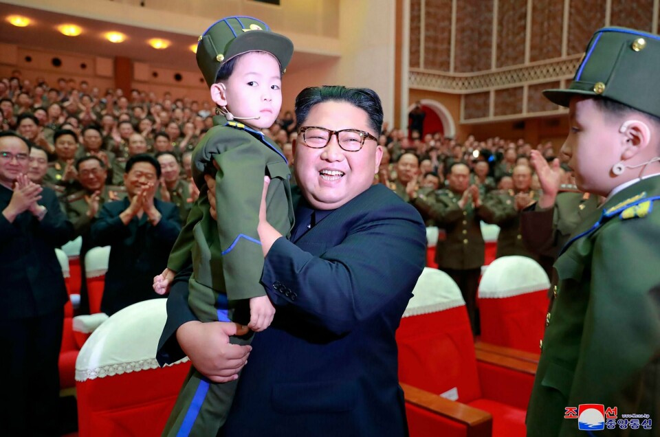 ETTERRETNING: Bildet viser Nord-Koreas leder Kim Jong-un. Han hadde ikke kontakt med sin halvbror Kim Jong-nam. Men halvbroren skal ha hjulpet amerikansk etterretning, ifølge Wall Street Journal.