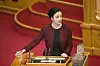 Bildet viser Hadia Tajik som taler på Stortinget.