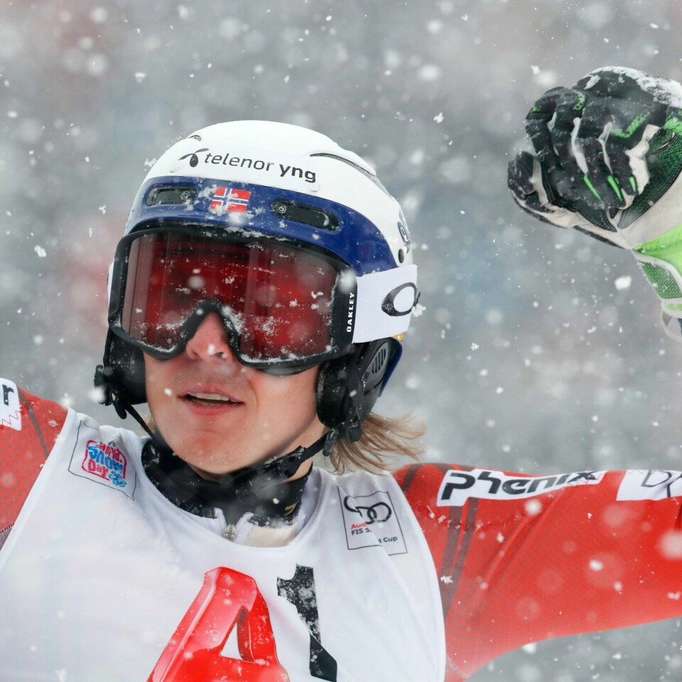 VANT: Henrik Kristoffersen vant i slalåmrennet søndag. Marcel Hirscher måtte klare seg med andreplass.
