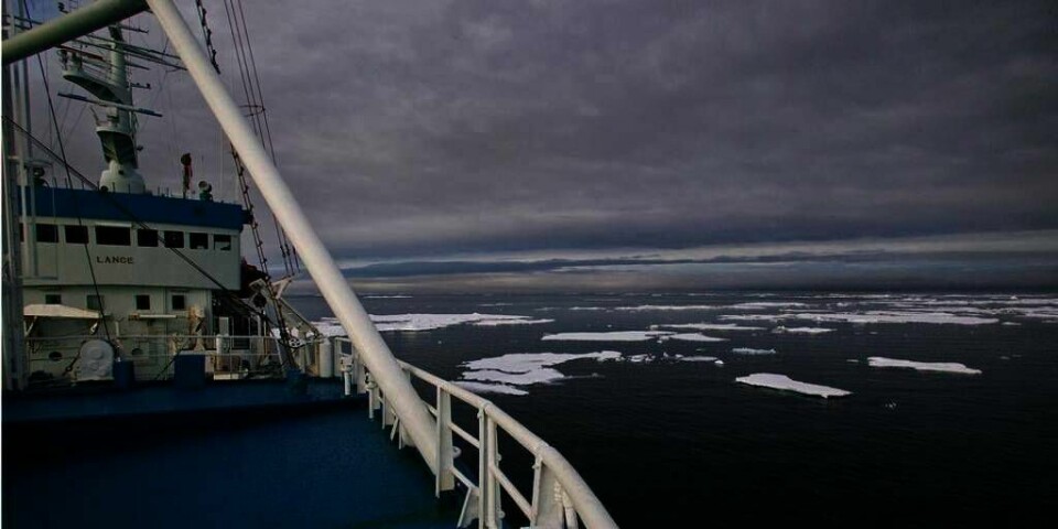 MILDVÆR: Svalbard har hatt høyere temperaturer enn vanlig for februar. Havisen i Arktis minker.