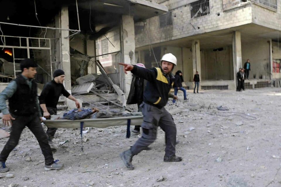 UTBOMBET: Den syriske regjeringen bomber Øst-Ghouta. Mange er drept.