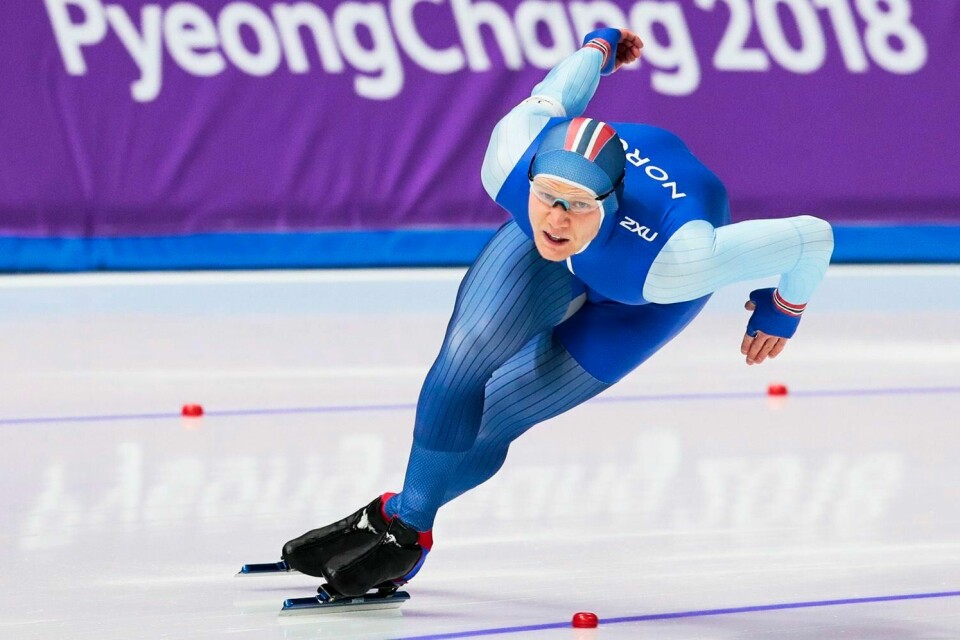 GULL: Håvard Lorentzen fortsetter å gå fort på skøyter. I helga vant han gull i VM i sprint.
