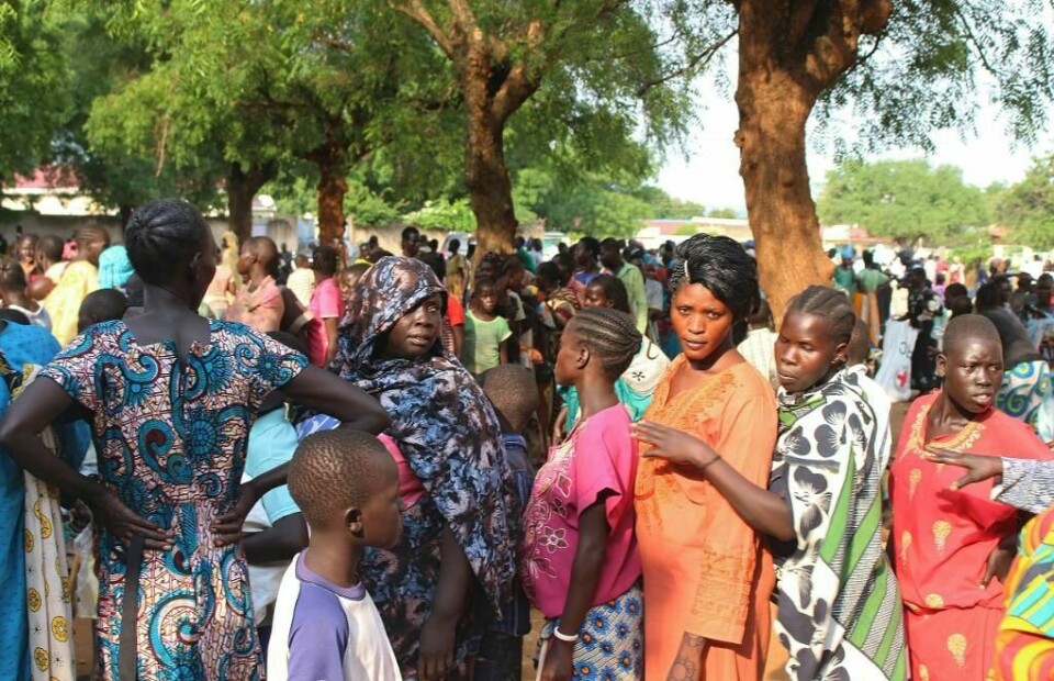 FLYKTNINGER: Hovedstaden Juba er fylt av flyktninger. De har forlatt hjemmene sine på grunn av kampene fram til mandag.