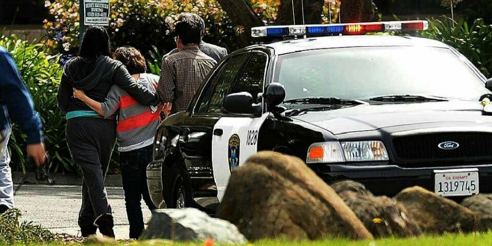 SKYTING: Sju mennesker ble drept på et universitet i USA mandag. En student skal ha skutt vilt rundt seg. Mannen ble pågrepet.