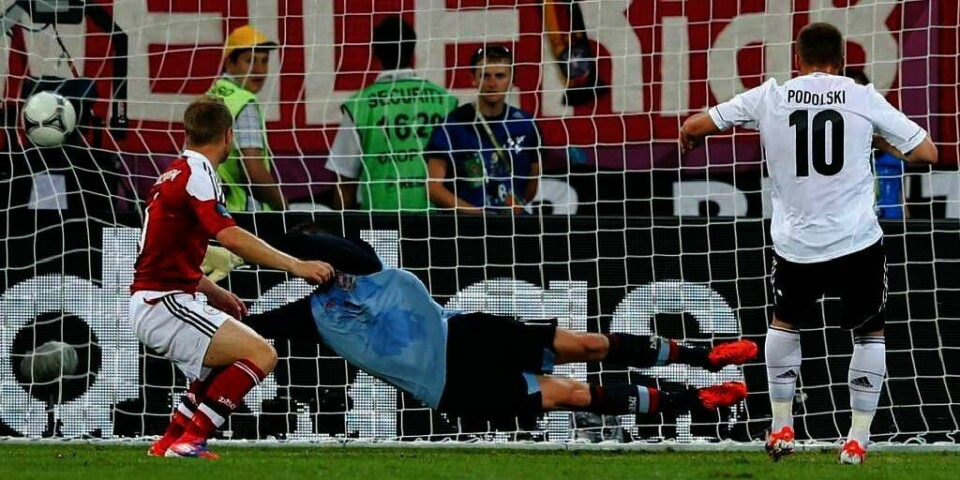 Podolski skåret ett av målene mot Danmark søndag. Tyskland kunne juble etter kampen.