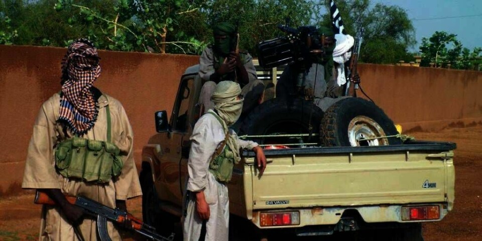 OPPRØRERE: Franske soldater begynte fredag å angripe islamistiske opprørere nord i Mali. Nå truer opprørerne med å angripe steder i Frankrike.