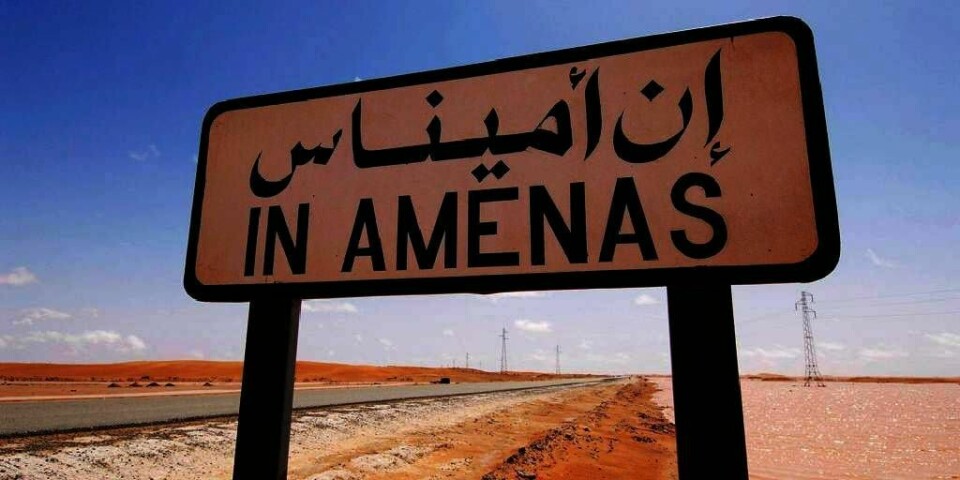 ALGERIE: Et skilt viser vei til In Amenas. Statoils anlegg for gass ble angrepet av terrorister onsdag. Terroristene skal ha kjøpt våpen av opprørere fra Libya.