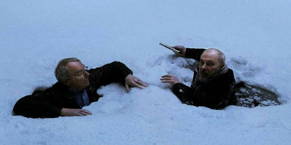 KIDNAPPING: Bjørn Sundquist (til høyre) kidnapper Ikea-sjef Ingvar Kamprad i filmen «Her er Harold». Kamprad spilles av Björn Granath.