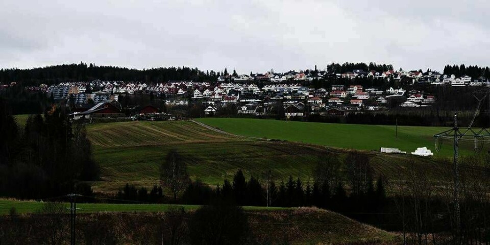 MILDT: Snøen kommer ikke denne helga heller. Det blir mye oppholdsvær - og ellers en del regn. Her fra Skedsmokorset i Akershus 5. november.