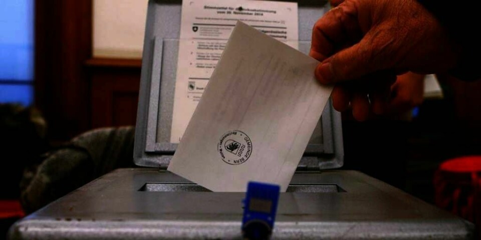 FOLKEAVSTEMNING: Sveitserne stemte nei til forslaget om at færre innvandrere skal få bo i Sveits.