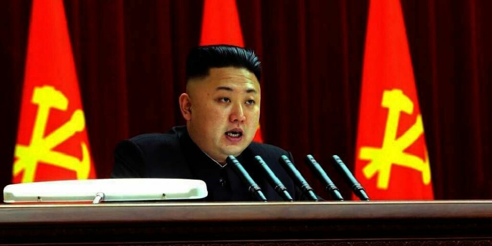 DEMPET: Nord-Koreas leder Kim Jong-un har i flere uker snakket hardt mot Sør-Korea. Nå sier Kim isteden at atomprogrammet deres hjelper med økonomisk utvikling og fred.