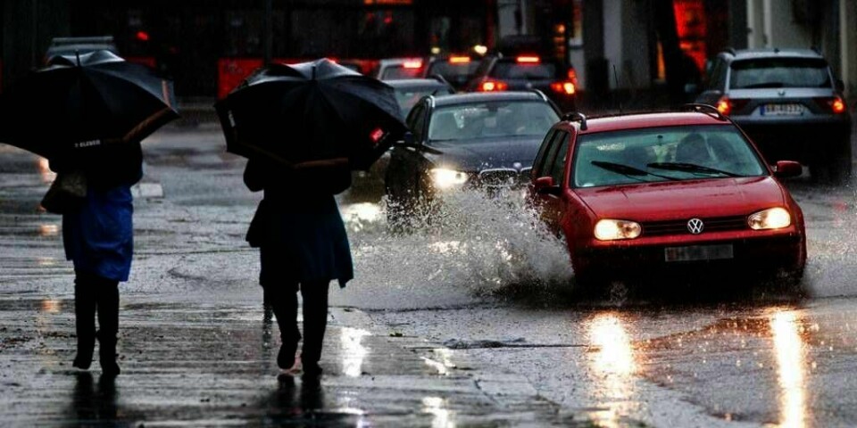 REGN: Det kan bli skikkelig vått i Nord-Norge fra tirsdag. Da er det meldt veldig masse regn. Bildet er fra Oslo i sommer.