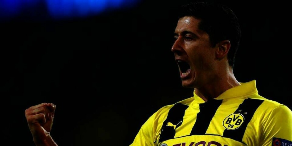 Ustoppelig:  Robert Lewandowski var helt ustoppelig onsdag kveld. Han scoret fire mål da Dortmund slo Real Madrid 4-1.