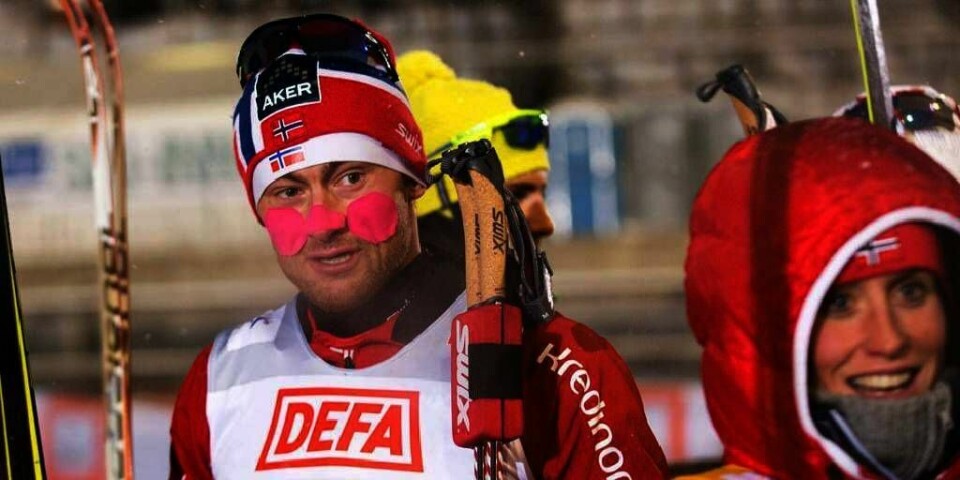 SPONSOR: Petter Northug ( til venstre) og mArtit Bjørgen (til høyre) skal fra neste år kle sge i klær fra Bjørn Dæhlie. Dæhlie er ny sponsor for landslaget i langrenn.