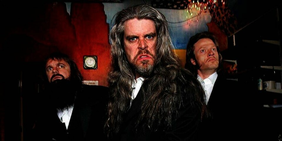 HISTORIER: Trøndelag Teater trenger morsomme historier om rock. Har du møtt en stjerne eller spilt i et rart band selv? Ti til tolv historier blir med i et teaterstykke. På bildet er gruppa Black Debbath med Egil Hegerberg, Lars Lønning og Aslag Guttormsgaard.