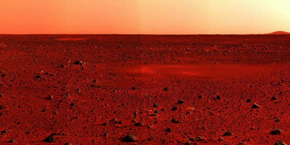 FRISTENDE: Om 40-60 år kan astronauter komme seg hit til planeten Mars. I mellomtiden gjennomfører forskere forsøk for å se om vi klarer reisen dit.